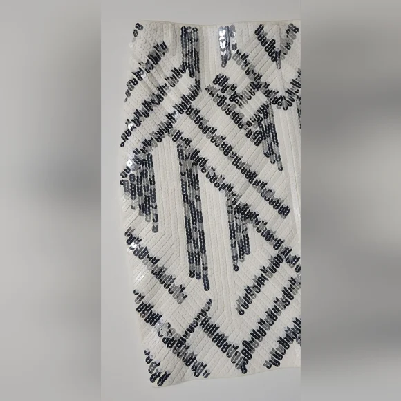 NWT Express Sequin Mini Skirt - Picture 6 of 6